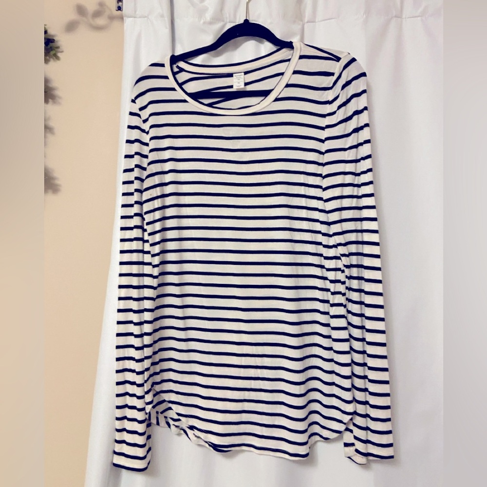 Old Navy Long Sleeve